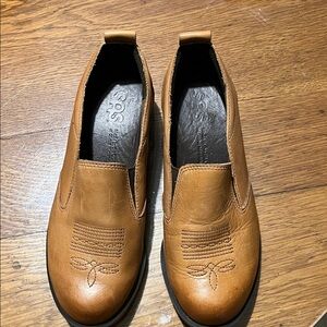 SAS saddle dress shoe